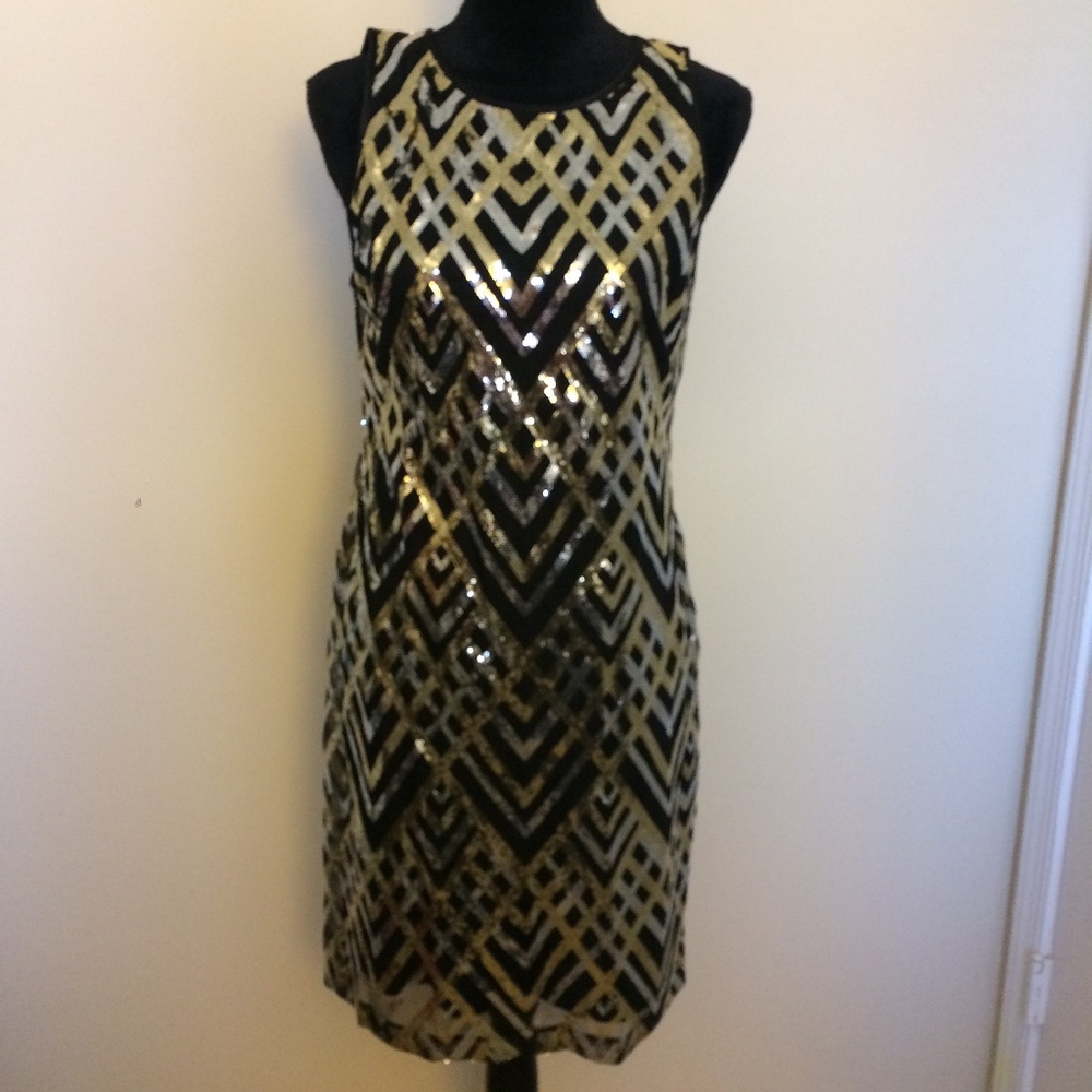 NWOT Jessica Howard Gold Metallic Sheath Dress